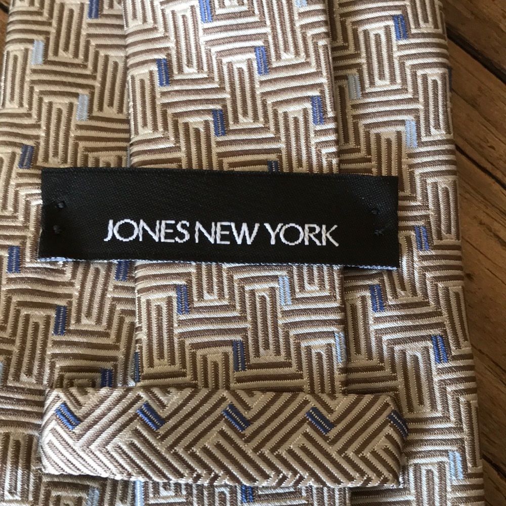 Pair of ties Jones New York and Cocktail Coll - Picture 5 of 5